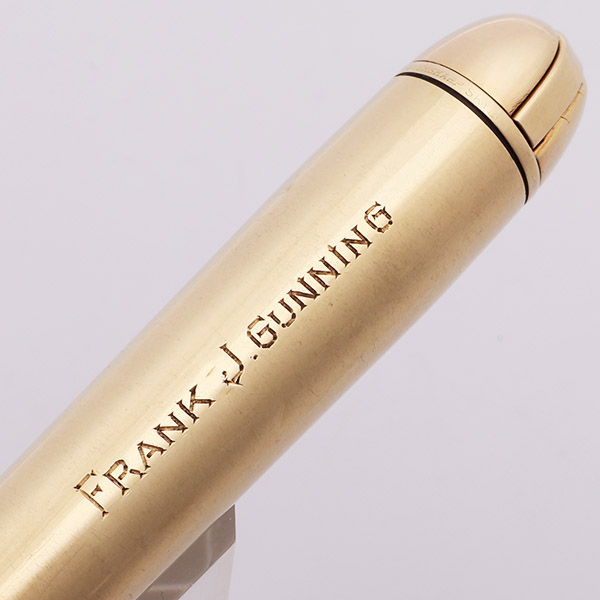Eversharp Skyline Fountain Pen - Solid Gold Barrel & Cap, 14k Fine